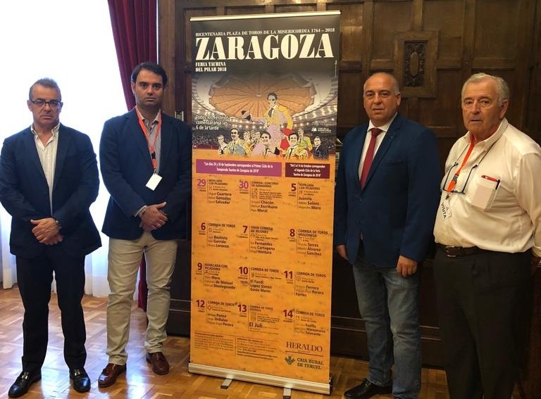 FOTO Firma Circuitos y Tauroejea con Diputacion Zaragoza Feria del Pilar 2018