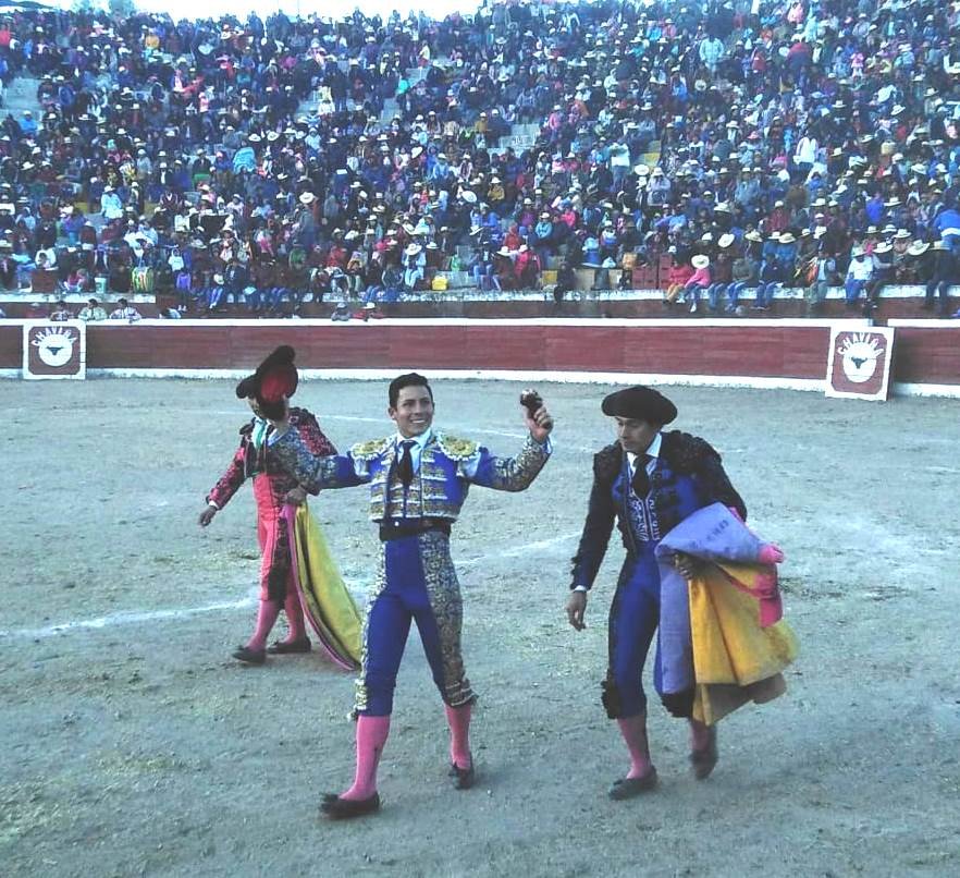 Dos orejas para Ángel Ramos en Perú