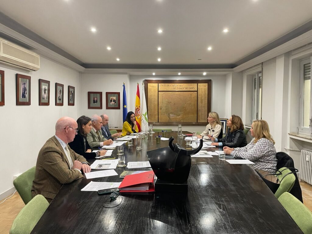 20231113 Reunion RUCTL Consejera Agricultura Andalucia