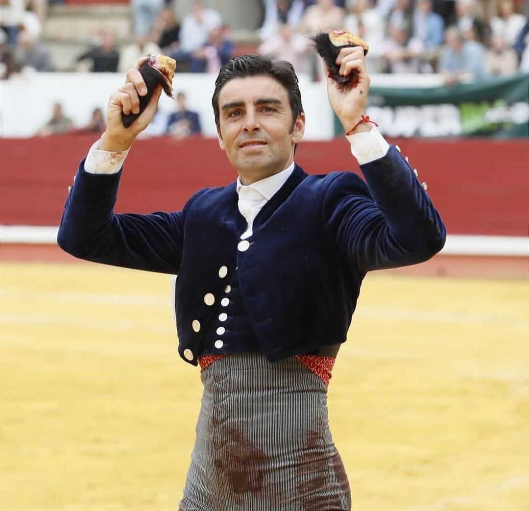 WhatsApp Image 2024 04 08 at 00.38.45