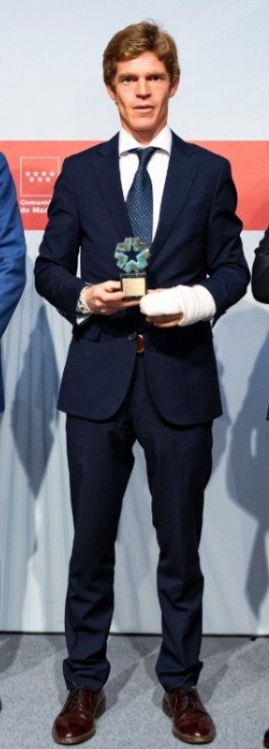 f4c3a5cf 3ba7 4bef 9da3 ea0f1704df00