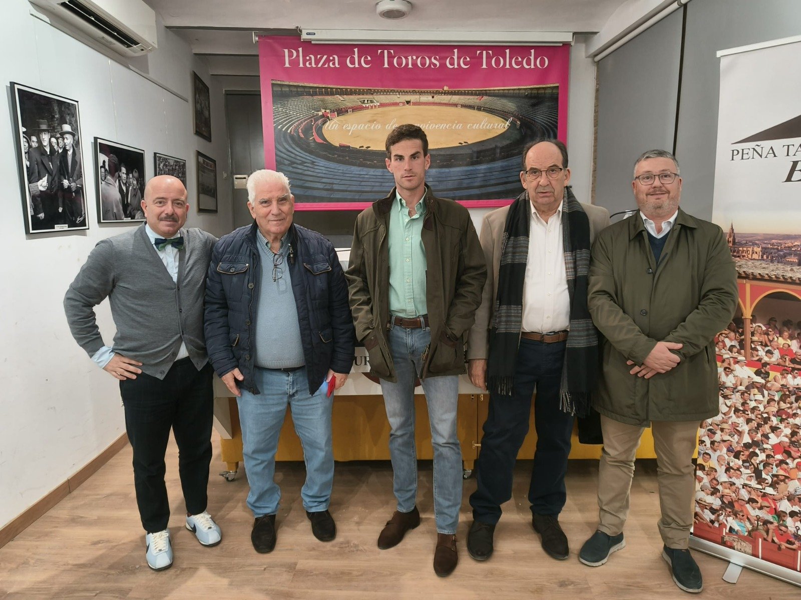 645e54d8 6170 484a b019 94060354787c