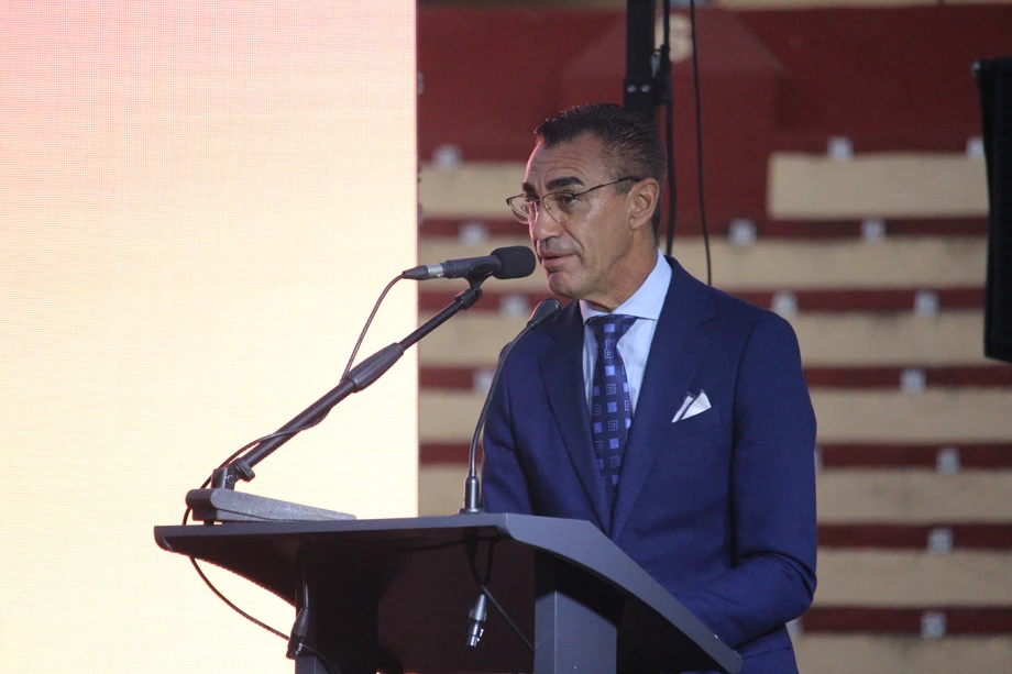 3e9a2e 66966c736e9947e7bc916d60aecf6f72mv2