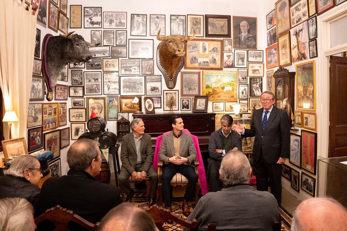 El Museo Taurino Antonio Ortega homenajea a David Galván y presenta su nueva muestra sobre «Bohonero»