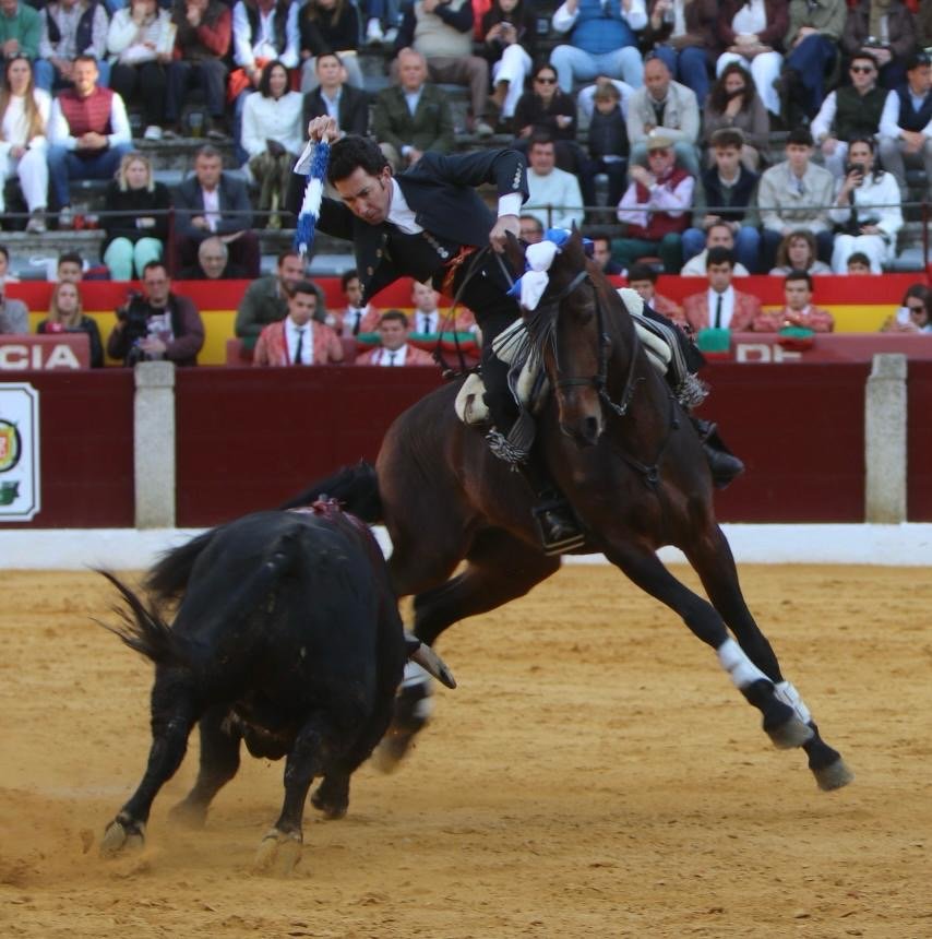 00e20375 698d 4e6a bb58 94127a779f4b