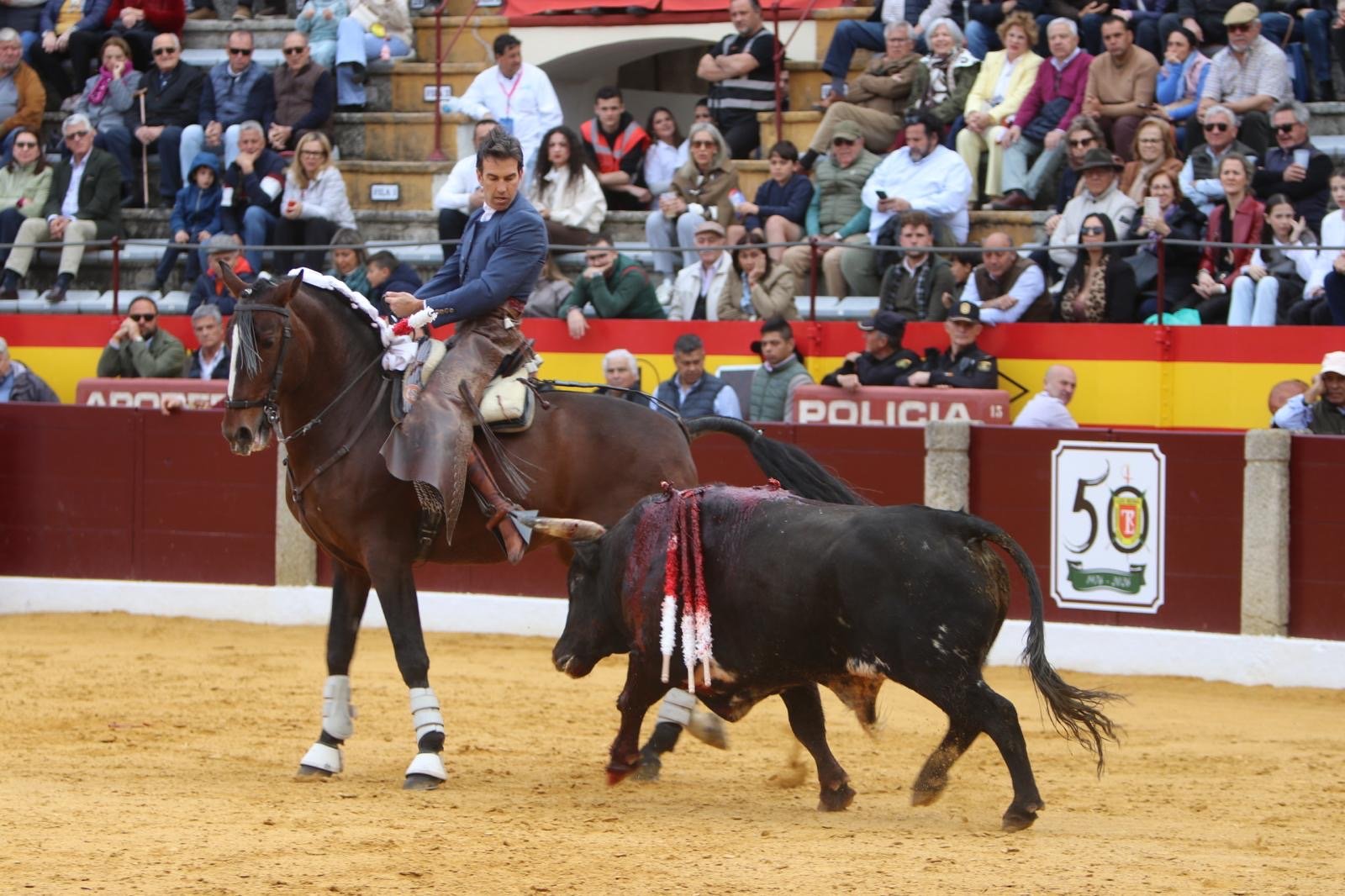 1fb53886 1d87 4b40 8deb f807c9fbb50f