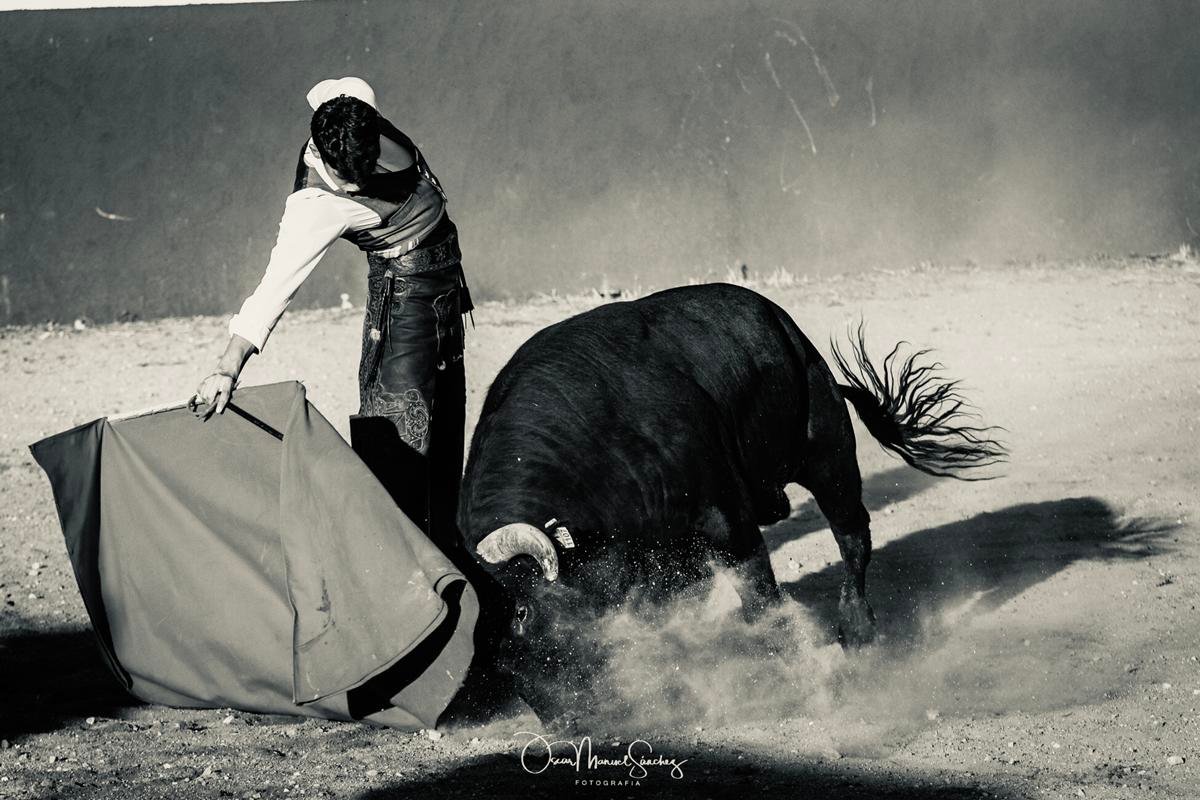 Diego García vela armas en el campo para afrontar su nueva temporada tanto en España como en Perú.