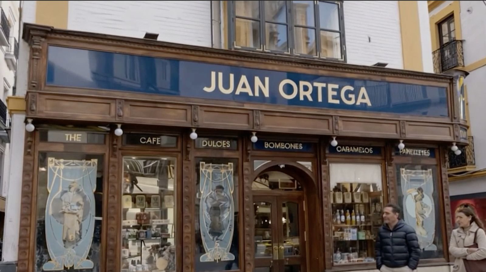 Calles de Sevilla se rotulan con nombres de toreros en el nuevo spot de Lances de Futuro para la venta de entradas