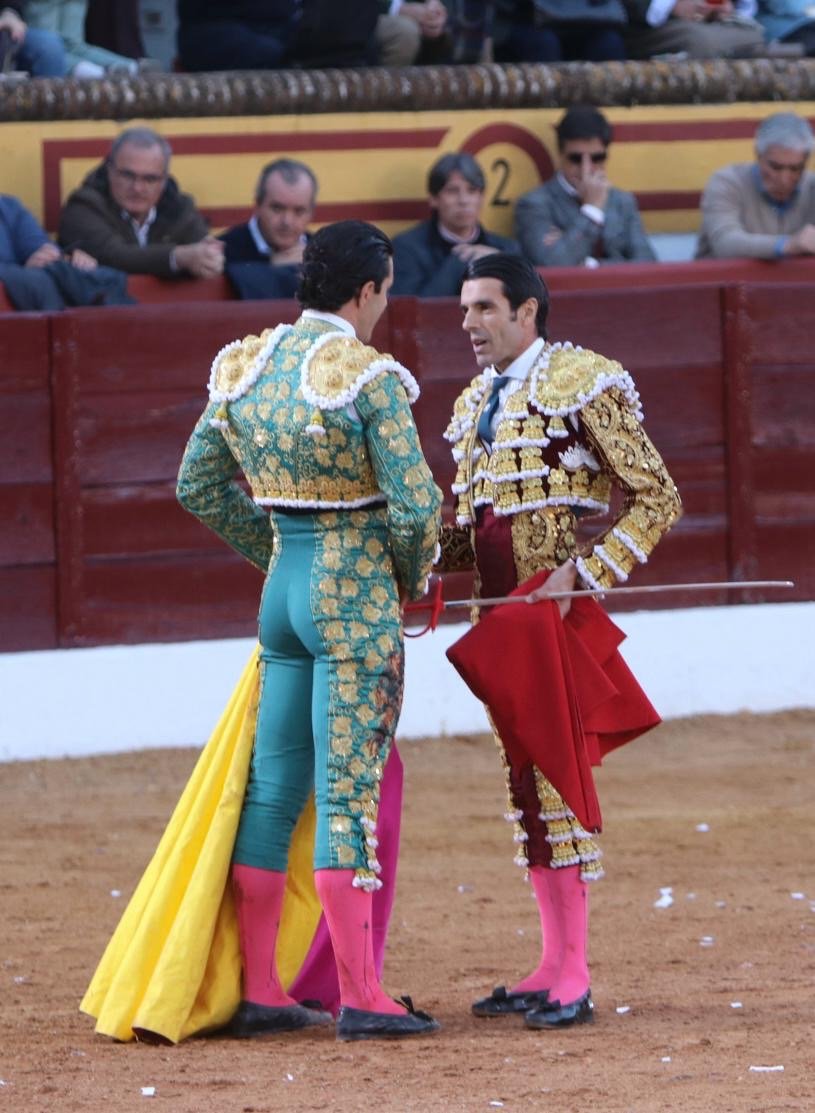 cf2a58d5 90ce 40fa a389 3dcf5c16538d 1