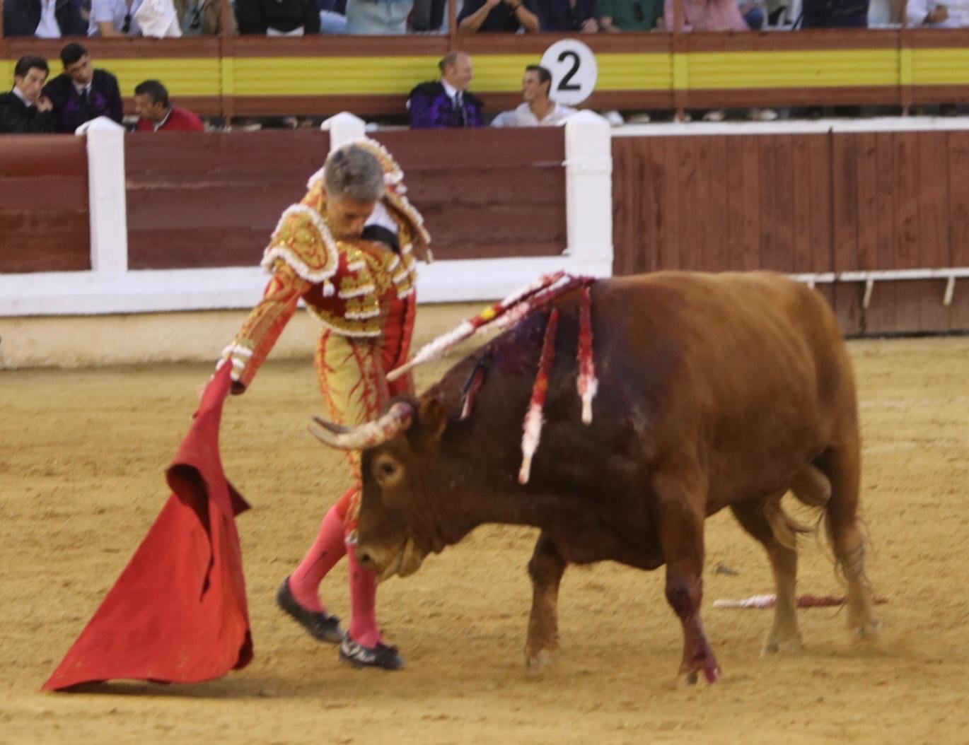 5ebf40ec 022f 416d b1ad abfc3afb08d7