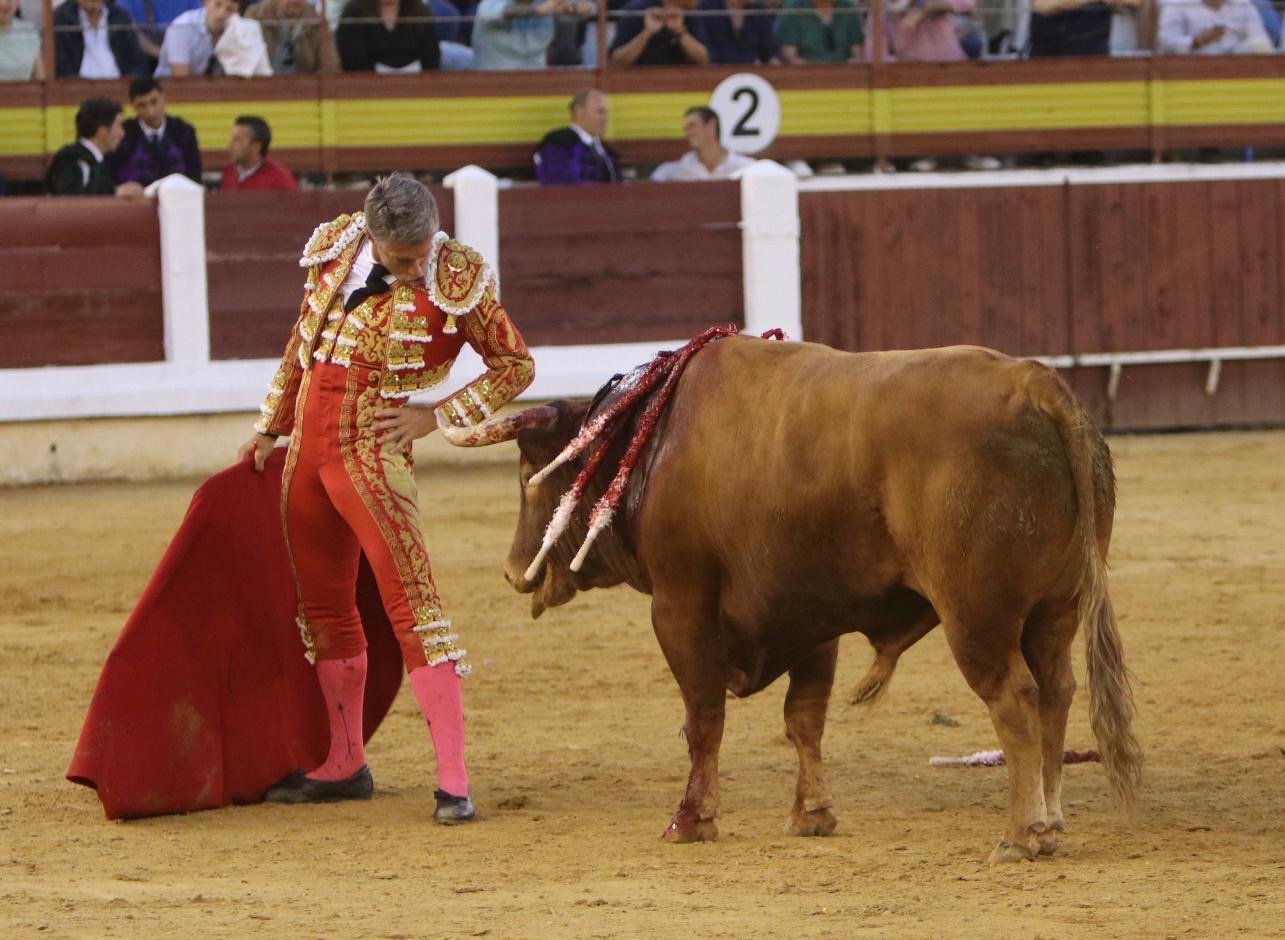 6cdf30d3 6c45 4511 b7be e05053ce22db