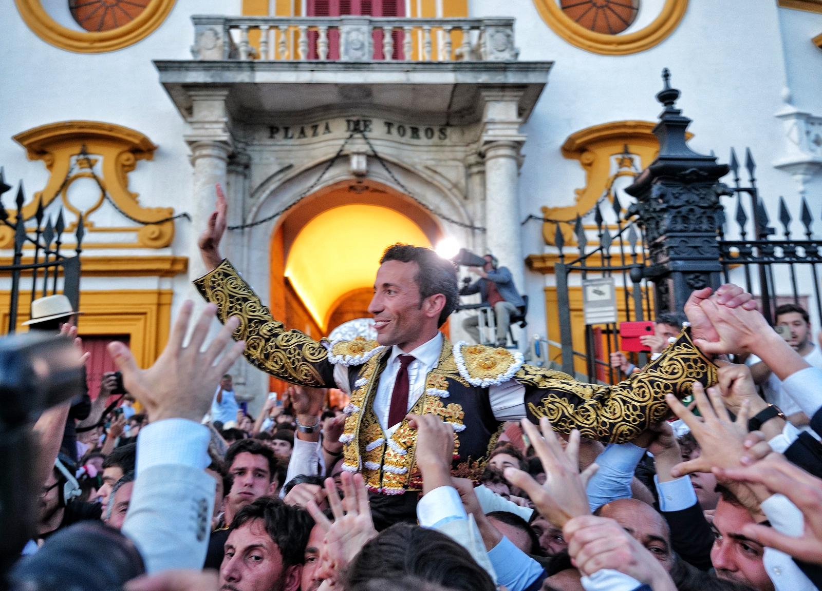 Sevilla : David de Miranda abre la Puerta del Príncipe con una notable corrida de El Parralejo