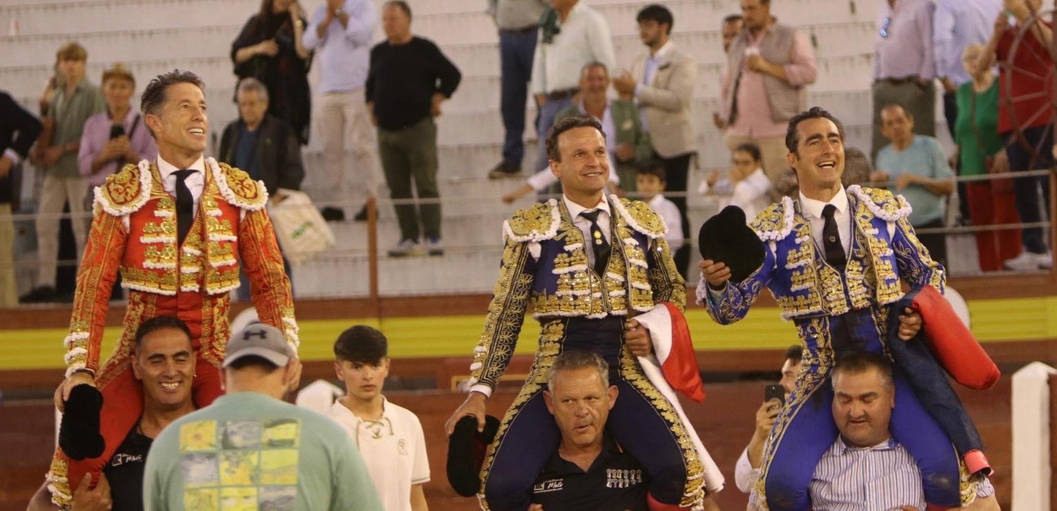 Mérida: Escribano se impone en una tarde de escaso contenido y polémico indulto