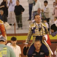 Mérida: Escribano se impone en una tarde de escaso contenido y polémico indulto