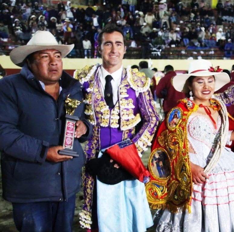 El Fandi, suma y sigue: nuevo triunfo en Coasa, tercer indulto en la temporada
