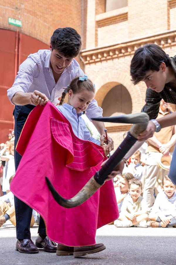 La Asociación Cultural Taurina Chenel y Oro organizó el «Día del Niño en Las Ventas» el pasado viernes 1 de mayo