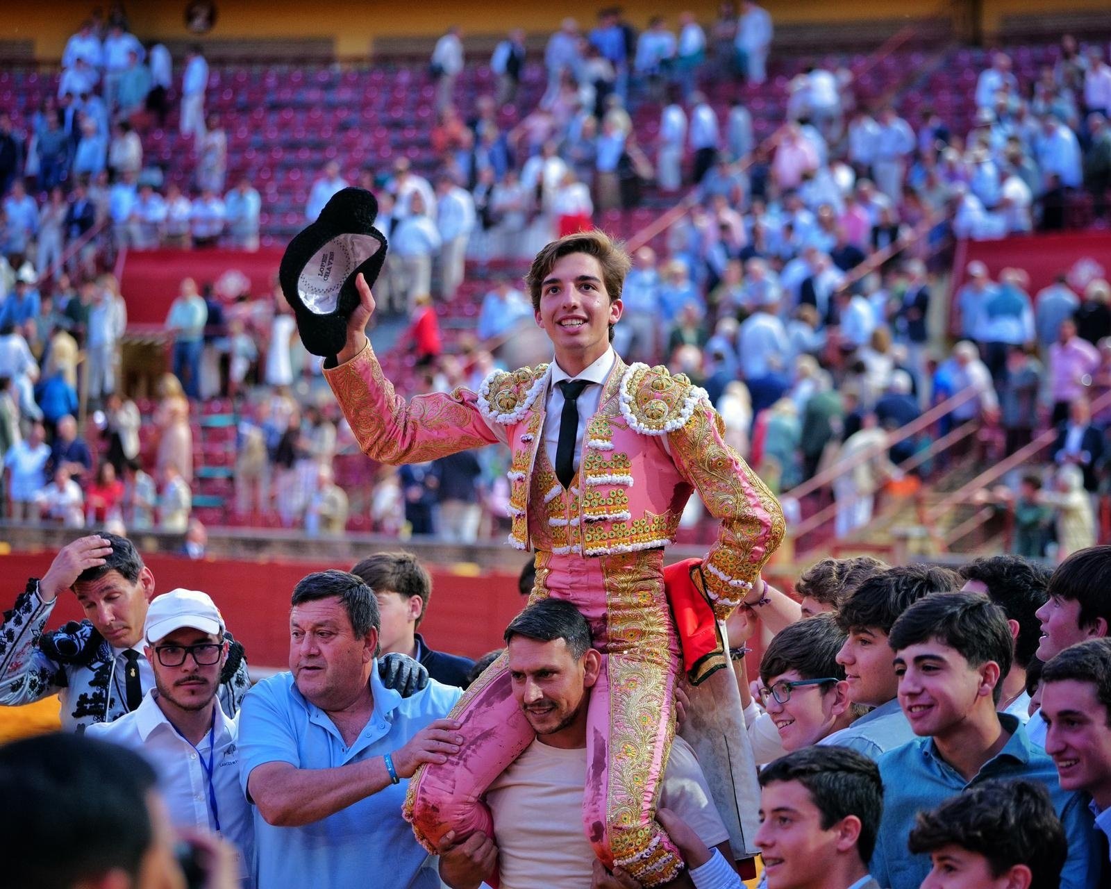 Julio Norte corta dos orejas en la primera de abono de la Feria de Córdoba