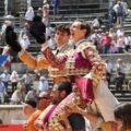 Nîmes : buena corrida de Robert Margé. Adriano y El Rafi abren la Puerta de los Cónsules