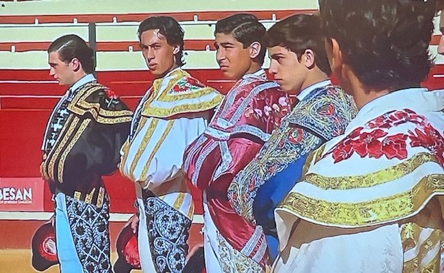 Manuel Harana a hombros en Sanlúcar de Barrameda