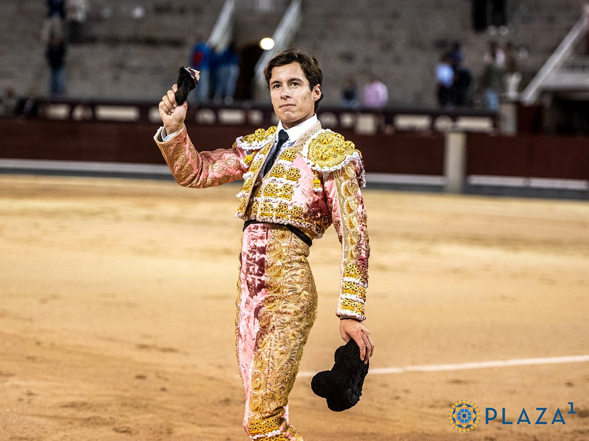 Las Ventas : Gran tarde de Christian Parejo, oreja en el cierre de agosto