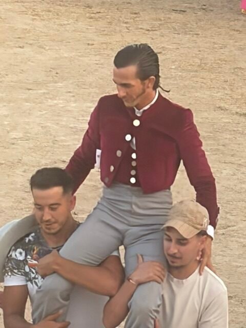 A hombros Miguel Andrades y gran actuación de Antonio Puerta en Diezma