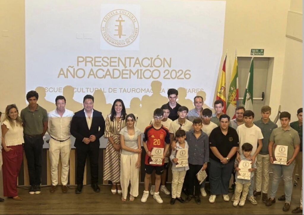 Linares presenta el curso 2026/2027 de su Escuela de Tauromaquia