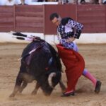 David de Miranda emborracha de torería a Zafra y sale a hombros tras indultar a Postinero Segunda de abono de la Feria Taurina de Zafra. Corrida de toros de Manuel Calejo Pires para Morante de la Puebla, Ginés Marín y David de Miranda.
