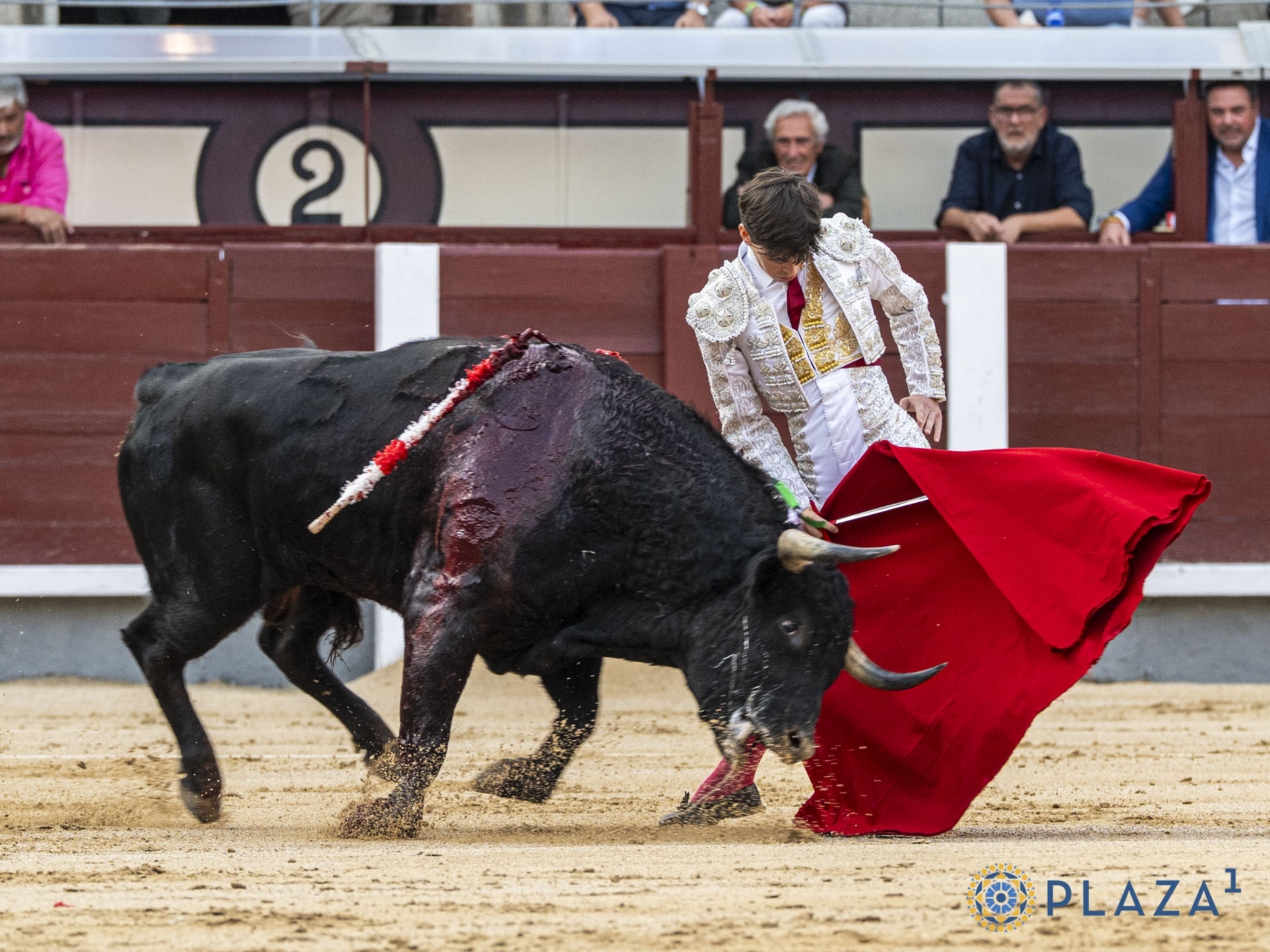 Sergio Rollón y Nacho Torrejón, saludos en la primera de Otoño