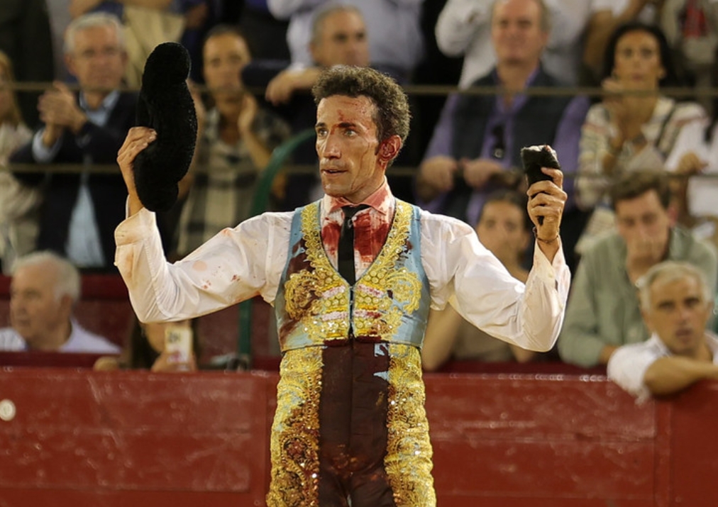 Oreja para David de Miranda en Zaragoza donde Daniel Luque resultó cogido en el quinto