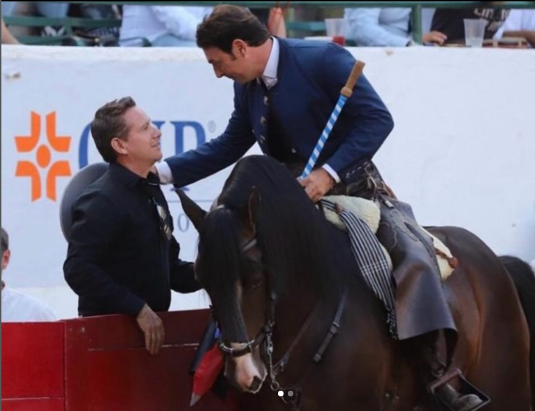 Rompen Arturo Gilio y el rejoneador Andy Cartagena después de 7 años de relación profesional