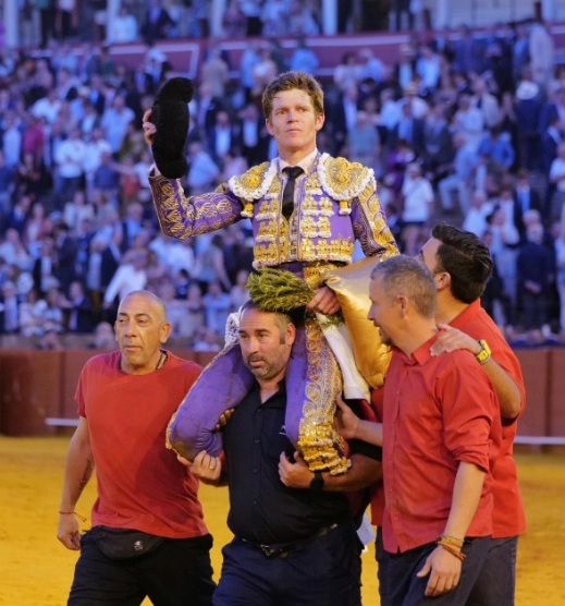 Borja Jiménez: broche este jueves en Zaragoza a otra gran temporada