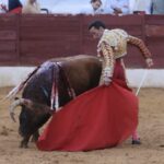 David de Miranda emborracha de torería a Zafra y sale a hombros tras indultar a Postinero Segunda de abono de la Feria Taurina de Zafra. Corrida de toros de Manuel Calejo Pires para Morante de la Puebla, Ginés Marín y David de Miranda.
