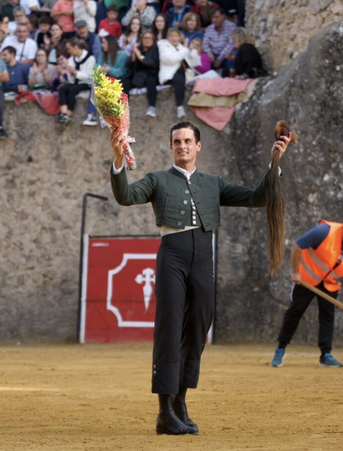 Lluvia de orejas en el festival de Segura de la Sierra