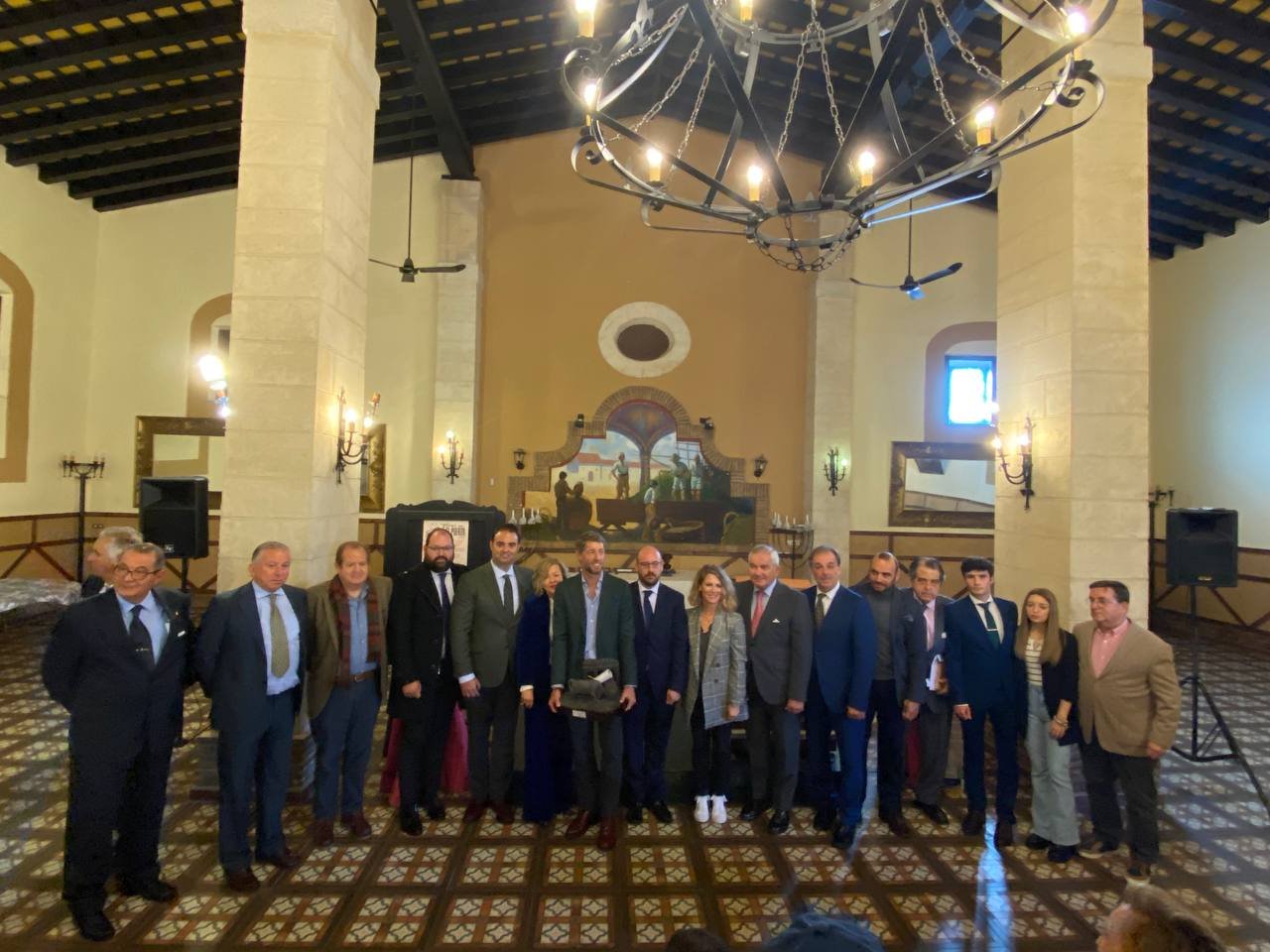 320992812 5333839323383044 4975808238316867740 n