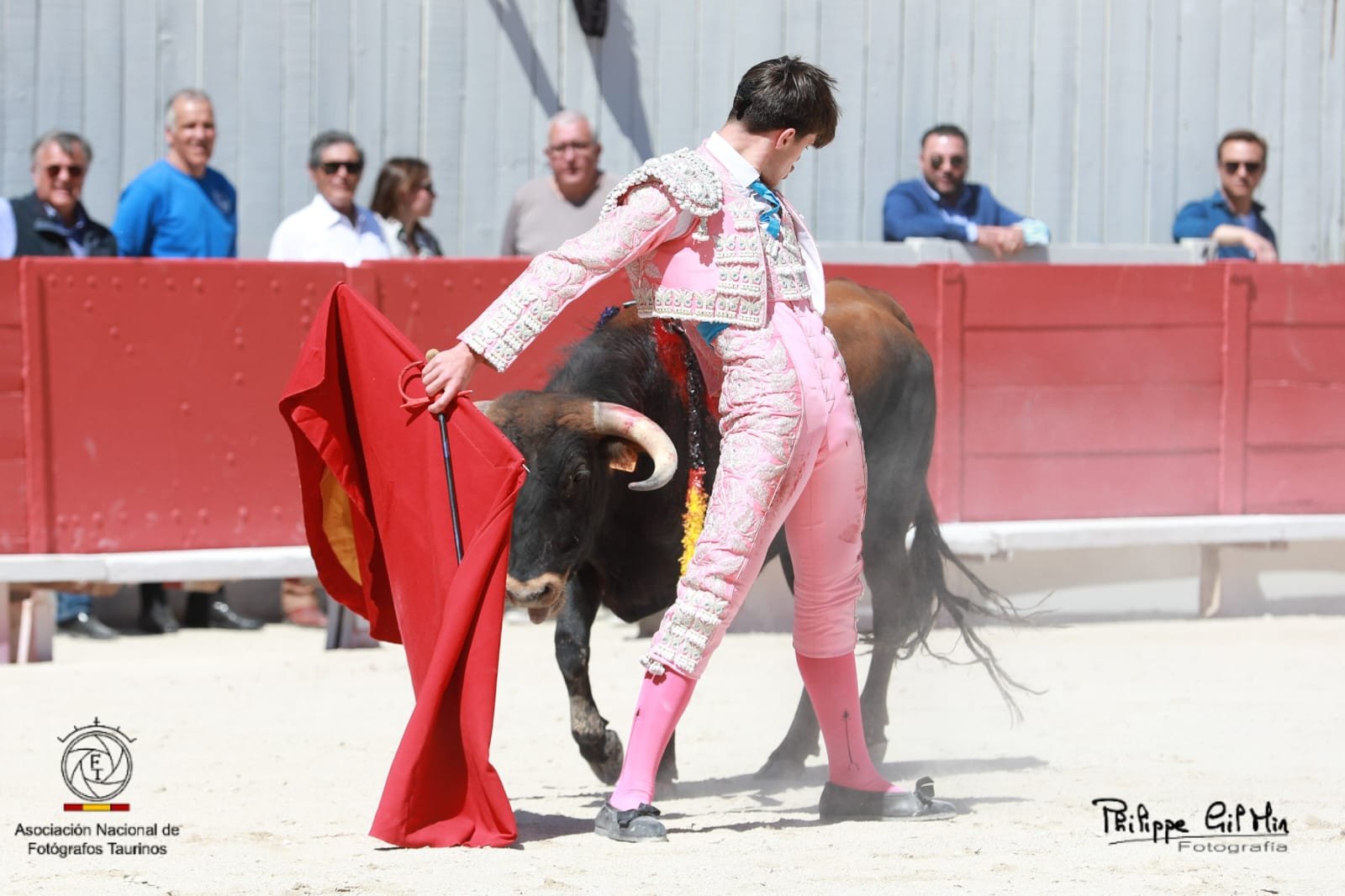 adf5dd27 ba37 44bb a7d8 45c5169522e6